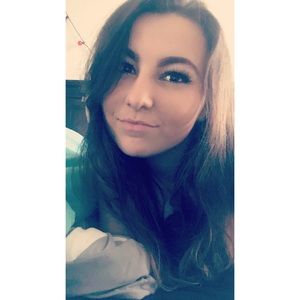 Meet your Posher, Rachelle